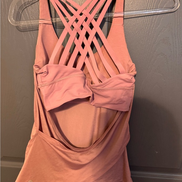 Lululemon Pink Women's Crisscross Back Tank Top - Picture 3 of 6